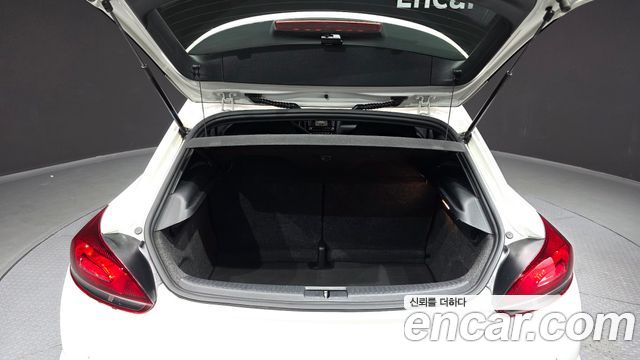 Volkswagen Scirocco 2.0 TSI R 2013 — фото 24