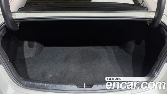 Kia K5 (III) 2.0 Noblesse 2020 — фото 16