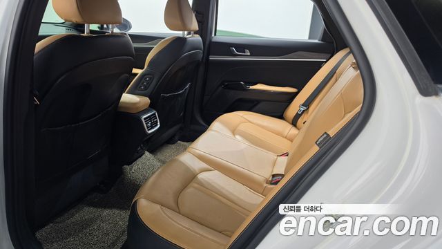 Kia K5 (III) 2.0 Noblesse 2020 — фото 17