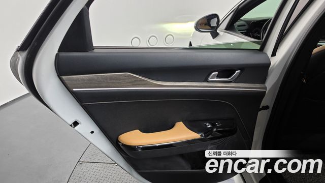 Kia K5 (III) 2.0 Noblesse 2020 — фото 25