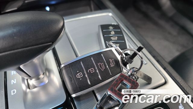 Genesis G80 3.3 GDI AWD Prestige 2019 — фото 18