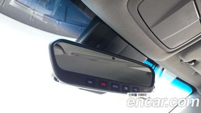 Genesis G80 3.3 GDI AWD Prestige 2019 — фото 28