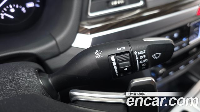 Genesis G80 3.3 GDI AWD Prestige 2019 — фото 36