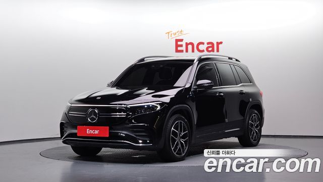 Mercedes-Benz EQB (X243) EQB300 4MATIC AMG Line