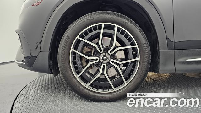 Mercedes-Benz EQB (X243) EQB300 4MATIC AMG Line 2022 — фото 5