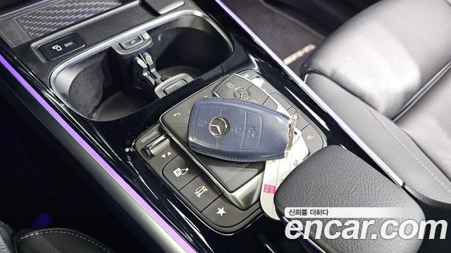 Mercedes-Benz EQB (X243) EQB300 4MATIC AMG Line 2022 — фото 18