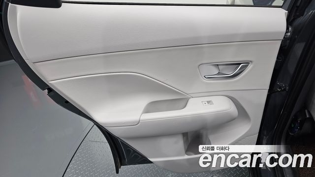 Hyundai Kona Hybrid (SX2) Premium 2023 — фото 25