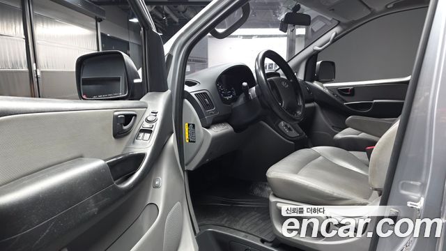 Hyundai Grand Starex Wagon 11-Seater Smart 2019 — фото 10