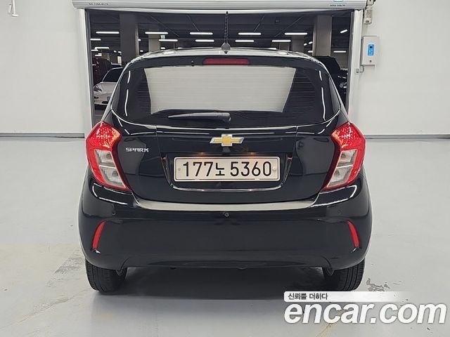 Chevrolet Spark LT 2019 — фото 3