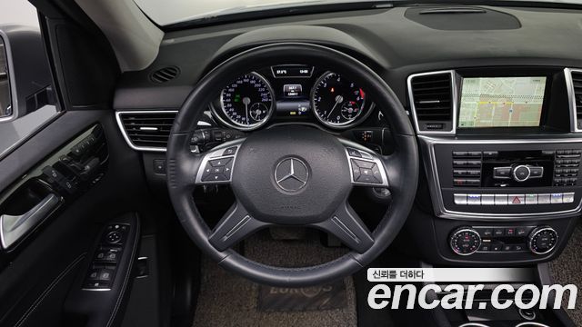 Mercedes-Benz M-Class (W166) ML350 BlueTEC 4MATIC 2014 — фото 16