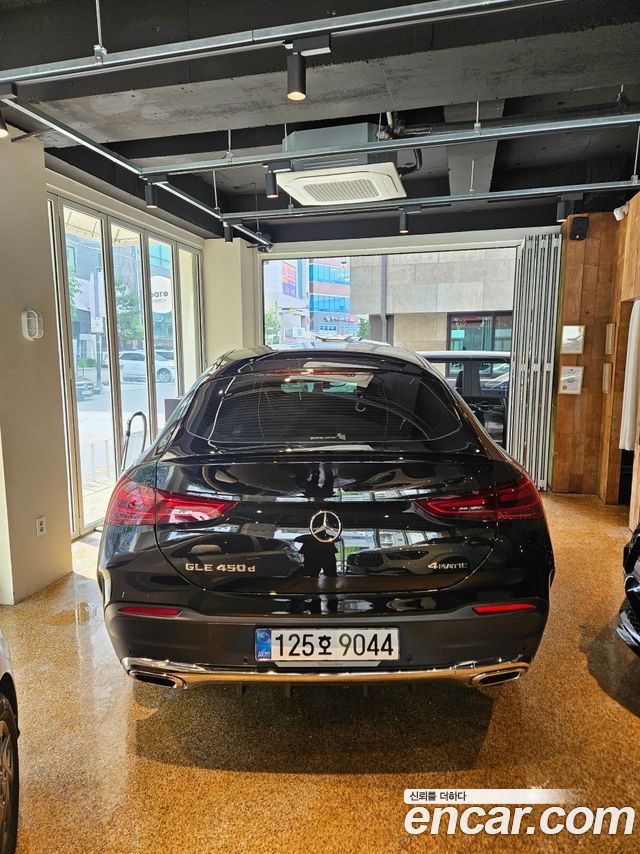Mercedes-Benz GLE-Class (W167) GLE450d 4MATIC Coupe 2026 — фото 2
