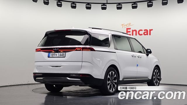 Kia Carnival (IV) Gasoline 9-Seater Signature 2023 — фото 2