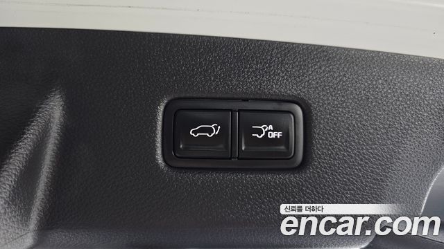 Kia Carnival (IV) Gasoline 9-Seater Signature 2023 — фото 18