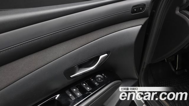 Hyundai Tucson (NX4) Gasoline 1.6 Turbo 2WD Inspiration 2024 — фото 39