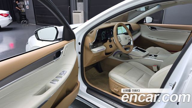 Hyundai Grandeur Hybrid (IG) Calligraphy 2020 — фото 10
