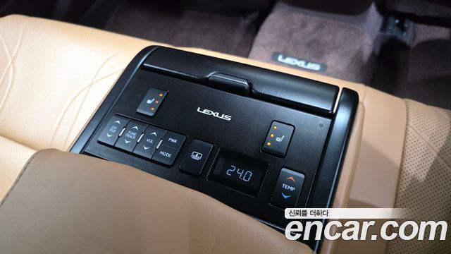 Lexus ES300h (VII) Luxury 2019 — фото 27