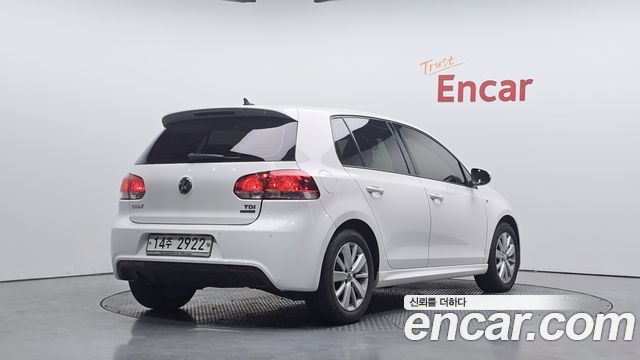 Volkswagen Golf (VI) 1.6 TDI Blue Motion StyleEdition 2013 — фото 2