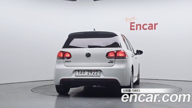 Volkswagen Golf (VI) 1.6 TDI Blue Motion StyleEdition 2013 — фото 4