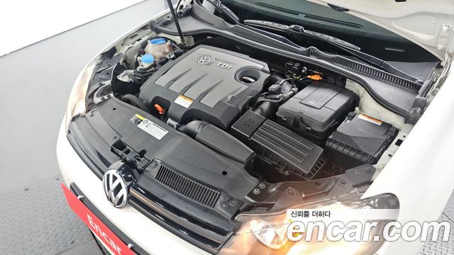 Volkswagen Golf (VI) 1.6 TDI Blue Motion StyleEdition 2013 — фото 6