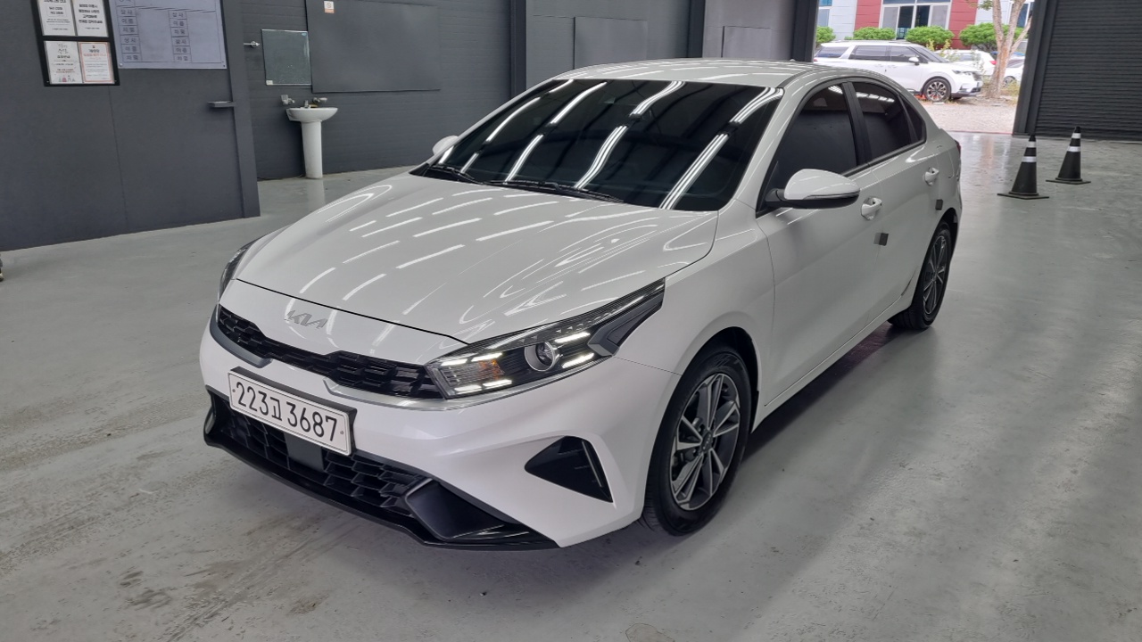 Kia K3 (II) 1.6 Prestige