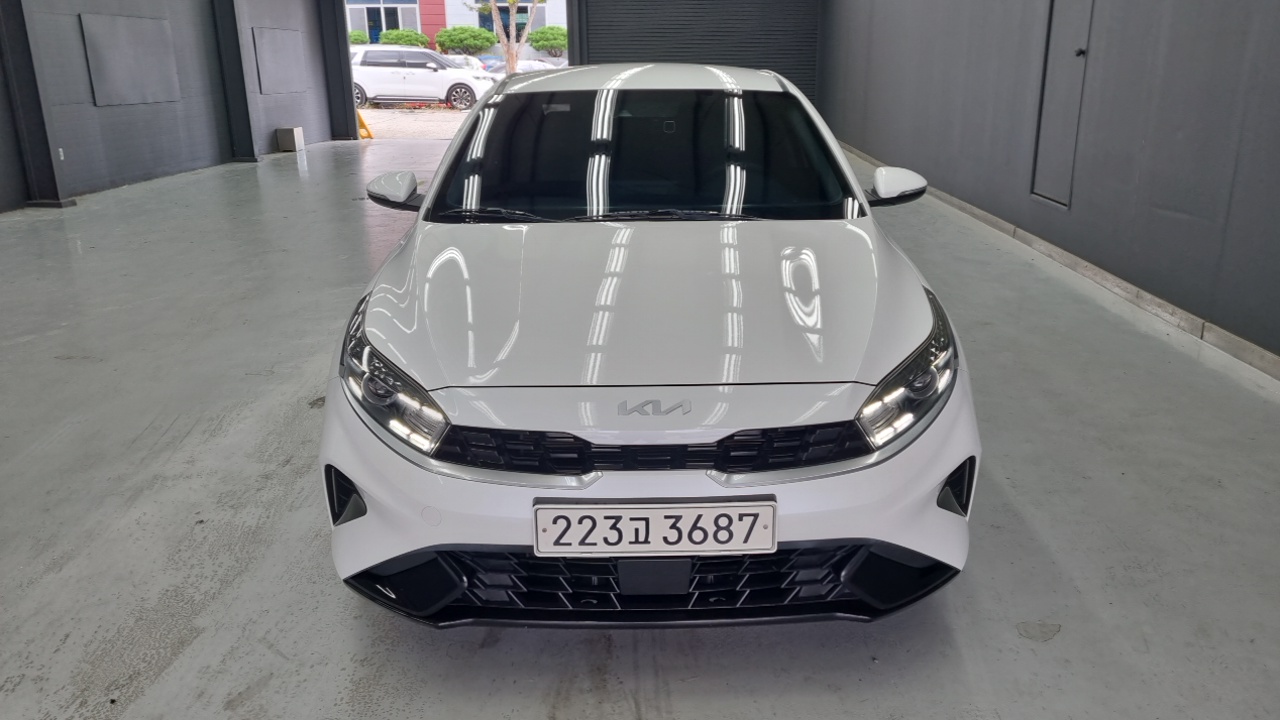 Kia K3 (II) 1.6 Prestige 2022 — фото 3
