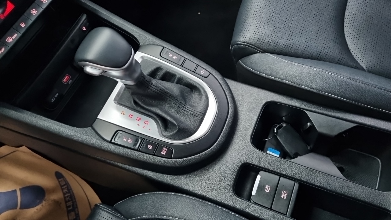 Kia K3 (II) 1.6 Prestige 2022 — фото 9
