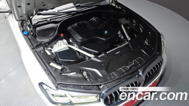 BMW 5 Series (G30) 520i M Sport 2021 — фото 6