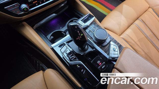 BMW 5 Series (G30) 520i M Sport 2021 — фото 9