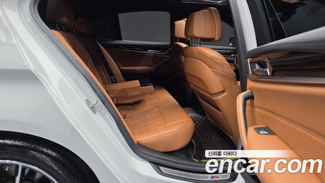 BMW 5 Series (G30) 520i M Sport 2021 — фото 15