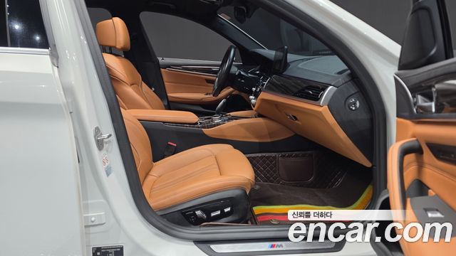 BMW 5 Series (G30) 520i M Sport 2021 — фото 32