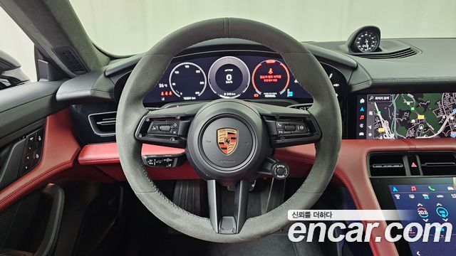 Porsche Taycan GTS 2025 — фото 17