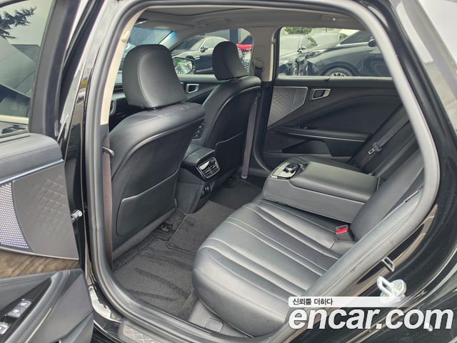 Kia K8 2.5 Gasoline 2WD Noblesse 2022 — фото 18