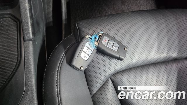 KG Mobility (SsangYong) Rexton Sports Diesel 2.2 2WD Prestige 2021 — фото 16