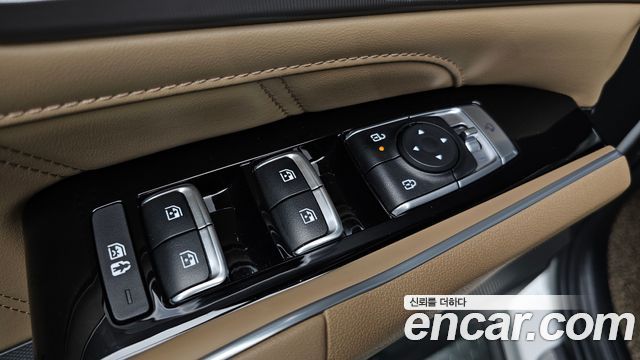 Kia Sorento (IV) HEV 1.6 2WD Signature 2025 — фото 13