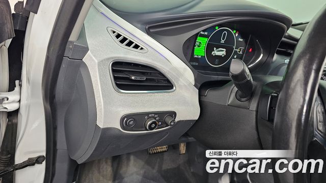 Chevrolet Bolt EV EV Premier 2018 — фото 30