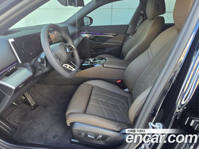 BMW 5 Series (G60) 523d xDrive M Sport 2026 — фото 10