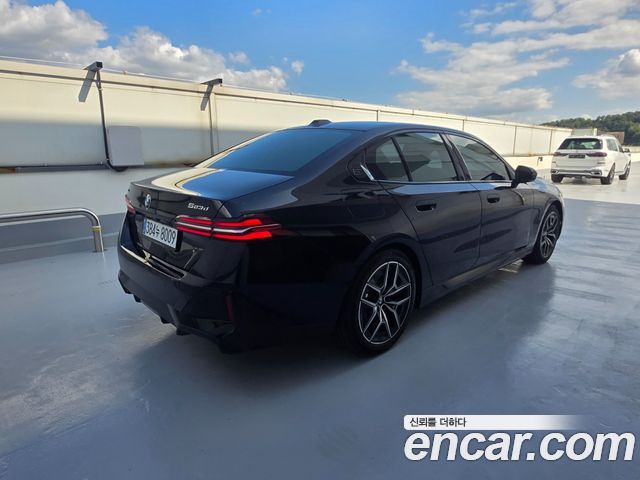 BMW 5 Series (G60) 523d xDrive M Sport 2026 — фото 17