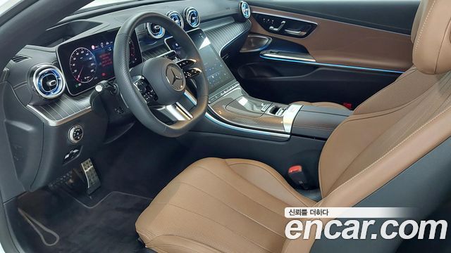 Mercedes-Benz CLE-Class (C236) CLE450 4MATIC Cabriolet 2026 — фото 10