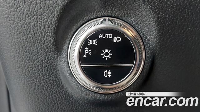 Mercedes-Benz CLE-Class (C236) CLE450 4MATIC Cabriolet 2026 — фото 17