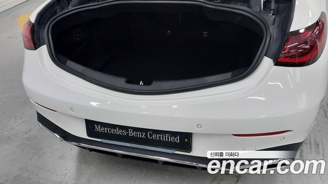 Mercedes-Benz CLE-Class (C236) CLE450 4MATIC Cabriolet 2026 — фото 21