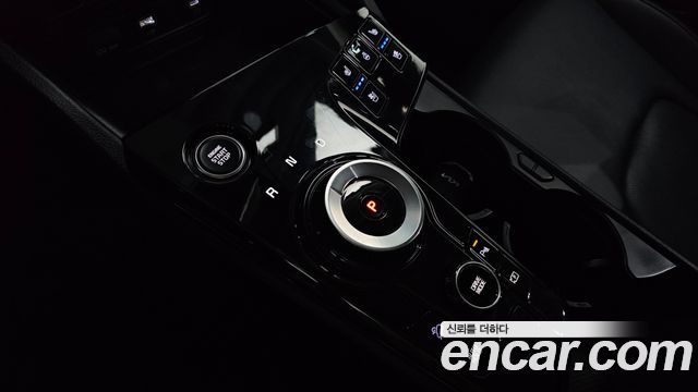 Kia Sportage Hybrid (V) Nobleless 2WD 2022 — фото 9