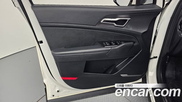 Kia Sportage Hybrid (V) Nobleless 2WD 2022 — фото 24