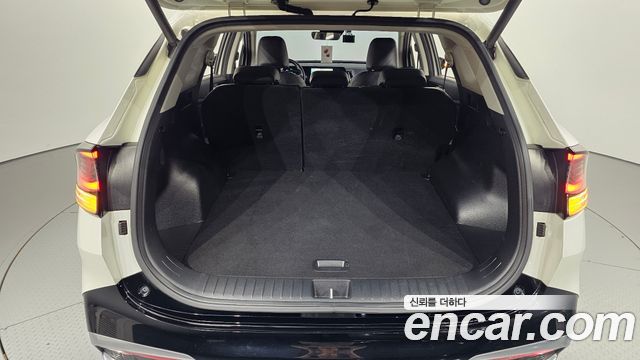 Kia Sportage Hybrid (V) Nobleless 2WD 2022 — фото 31