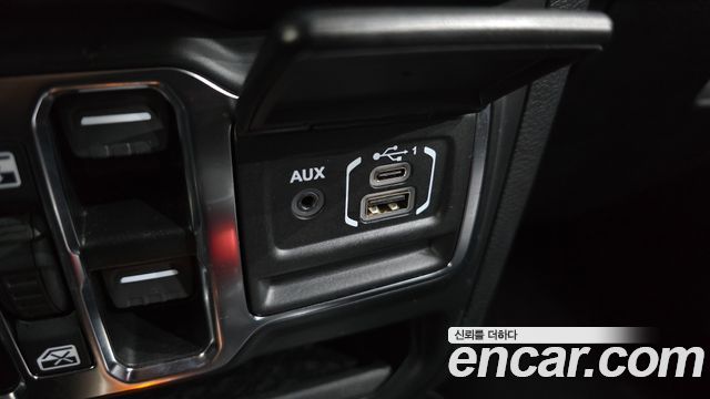 Jeep Wrangler (JL) 2.0 Overland 4Door 4xe 2022 — фото 11
