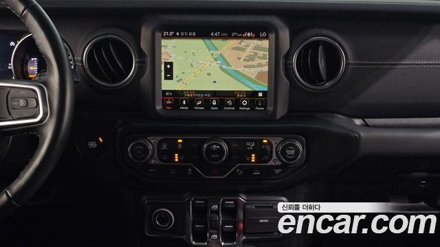 Jeep Wrangler (JL) 2.0 Overland 4Door 4xe 2022 — фото 12