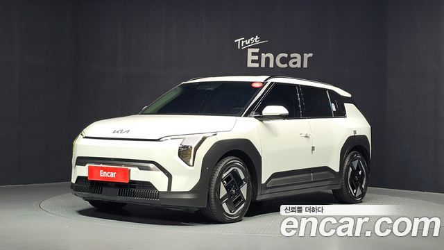 Kia EV3 Long Range 2WD Earth