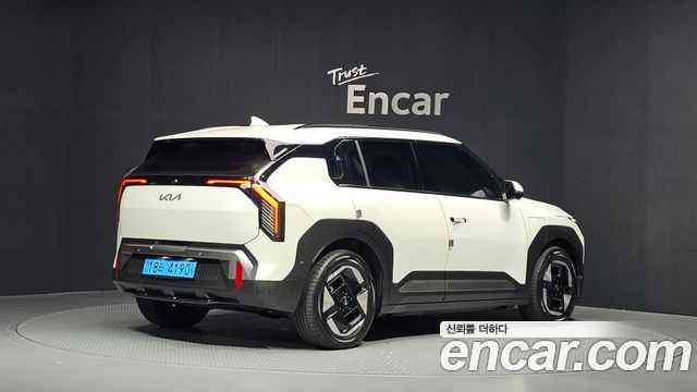 Kia EV3 Long Range 2WD Earth 2025 — фото 2