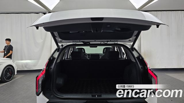 Kia EV3 Long Range 2WD Earth 2025 — фото 20