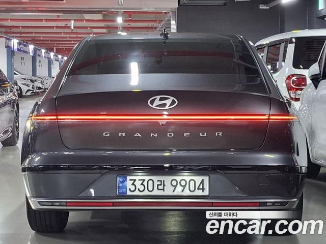 Hyundai Grandeur (GN7) 2,5 Gasoline 2WD Exclusive 2025 — фото 4