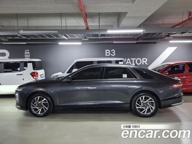 Hyundai Grandeur (GN7) 2,5 Gasoline 2WD Exclusive 2025 — фото 5